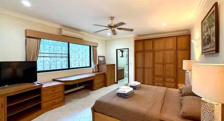 For rent 4 ベッドルーム villa in Bang Lamung, Chonburi