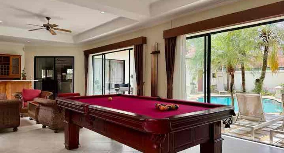 For rent 4 ベッドルーム villa in Bang Lamung, Chonburi