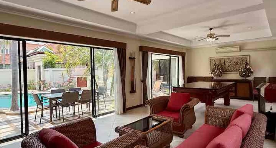 For rent 4 ベッドルーム villa in Bang Lamung, Chonburi
