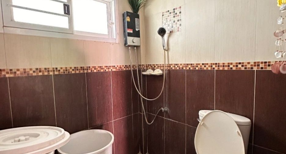 For sale 2 bedrooms house in Mueang Phitsanulok, Phitsanulok