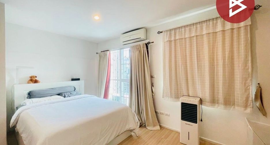 For sale 3 bedrooms townhouse in Sai Mai, Bangkok