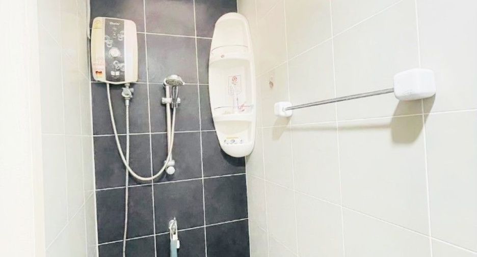 For sale 3 bedrooms townhouse in Sai Mai, Bangkok