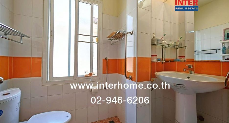 出租 和 出售 3 卧室 独立屋 在 Mueang Nakhon Pathom, Nakhon Pathom