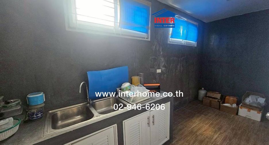 For sale 3 bedrooms townhouse in Lam Luk Ka, Pathum Thani