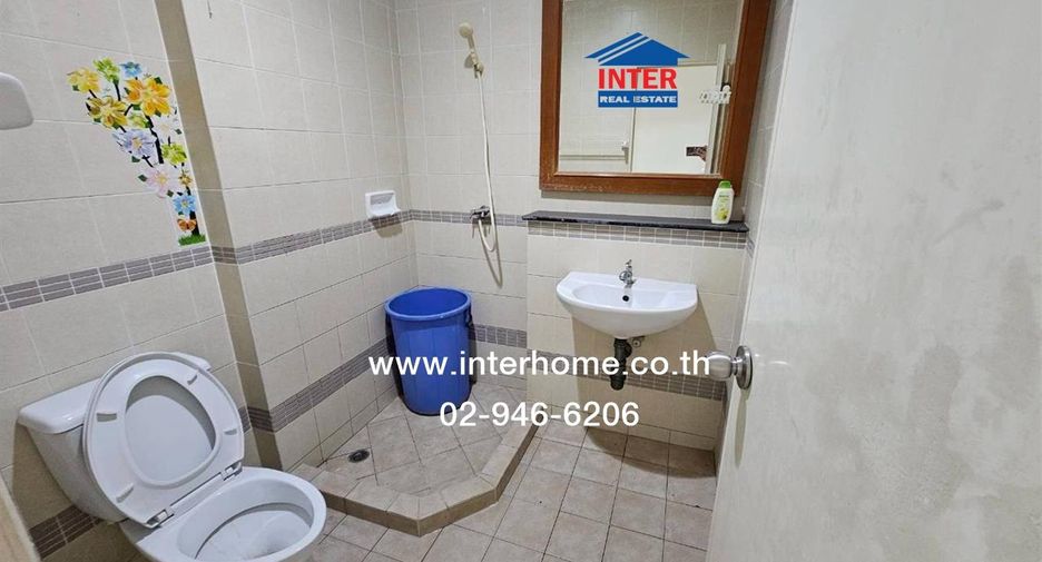 For sale 3 bedrooms townhouse in Lam Luk Ka, Pathum Thani