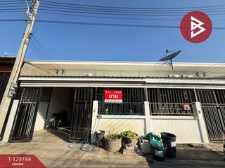Casa adosada en venta de 2 habitaciones en Krathum Baen, Samut Sakhon