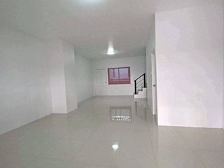 For sale 3 bedrooms townhouse in Ban Bueng, Chonburi