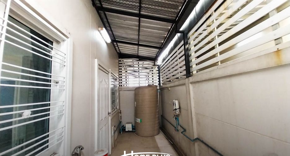 For sale 3 bedrooms townhouse in Mueang Nakhon Pathom, Nakhon Pathom
