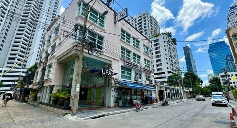 Hotel en alquiler de 1 habitaciones en Watthana, Bangkok