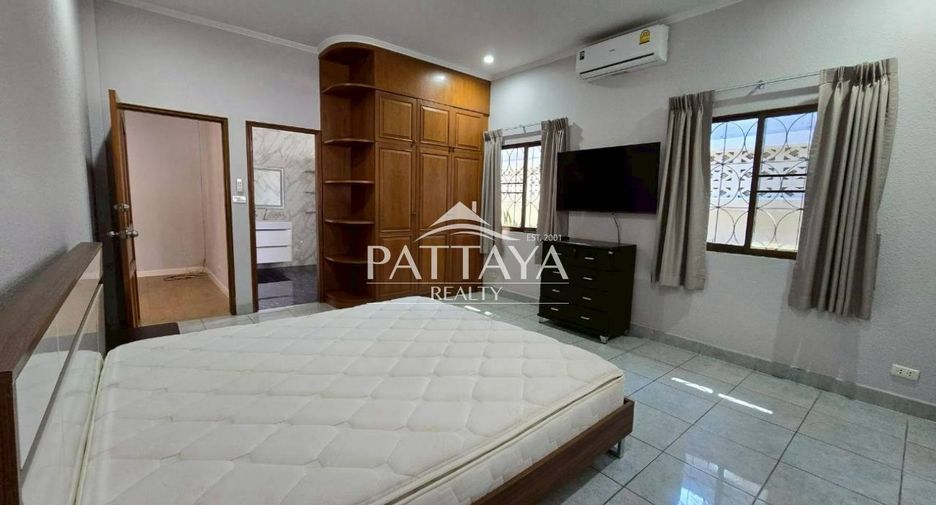 For rent 3 bedrooms house in Bang Lamung, Chonburi