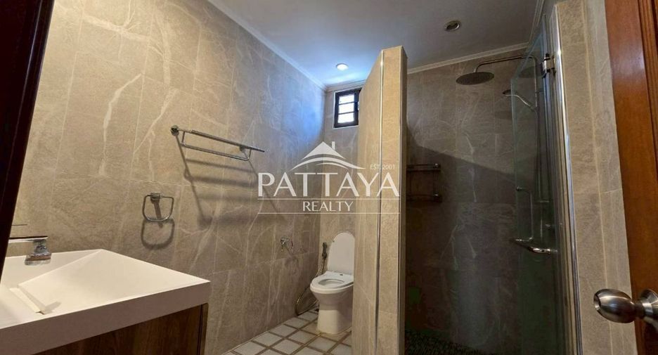 For rent 3 bedrooms house in Bang Lamung, Chonburi