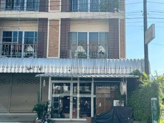 For sale retail Space in Mueang Nakhon Sawan, Nakhon Sawan