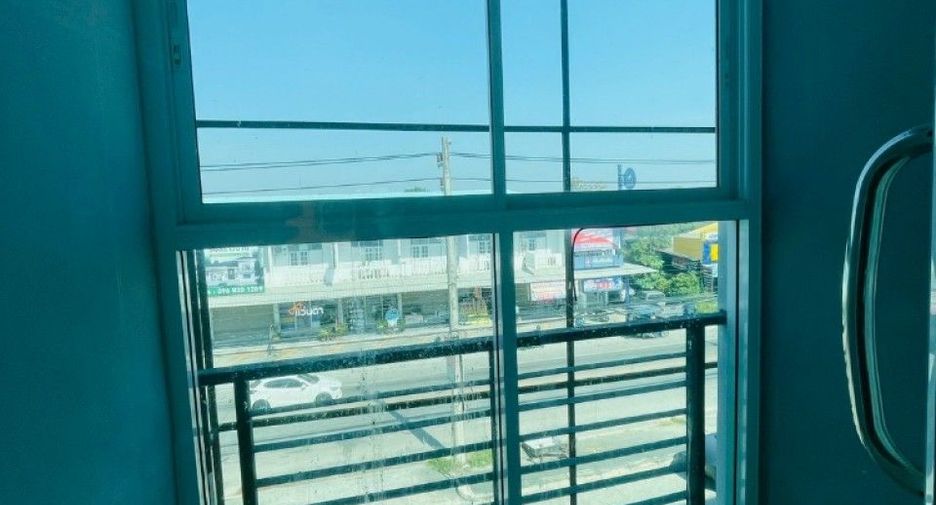 For sale retail Space in Sam Phran, Nakhon Pathom