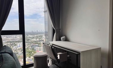For rent 1 bed condo in Phra Khanong, Bangkok