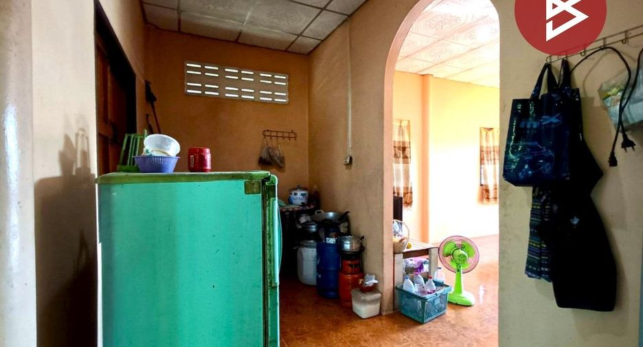 出售 2 卧室 独立屋 在 Ban Phaeo, Samut Sakhon