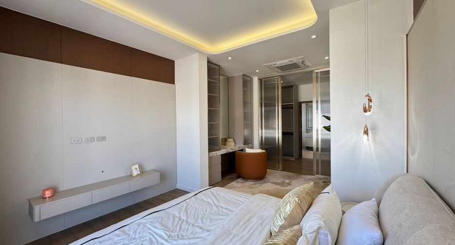 For sale 4 ベッドルーム house in East Pattaya, Pattaya