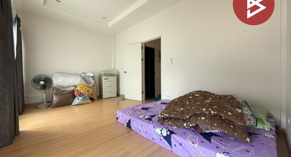 For sale 3 ベッドルーム townhouse in Mueang Samut Sakhon, Samut Sakhon