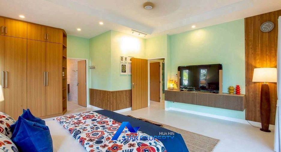 For sale 3 bedrooms villa in Hua Hin, Prachuap Khiri Khan