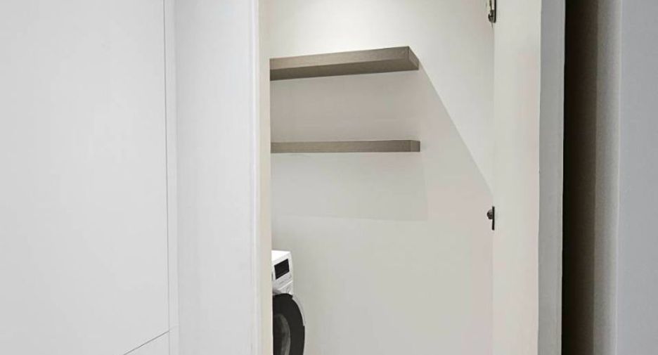 For rent 2 bedrooms condo in Sathon, Bangkok