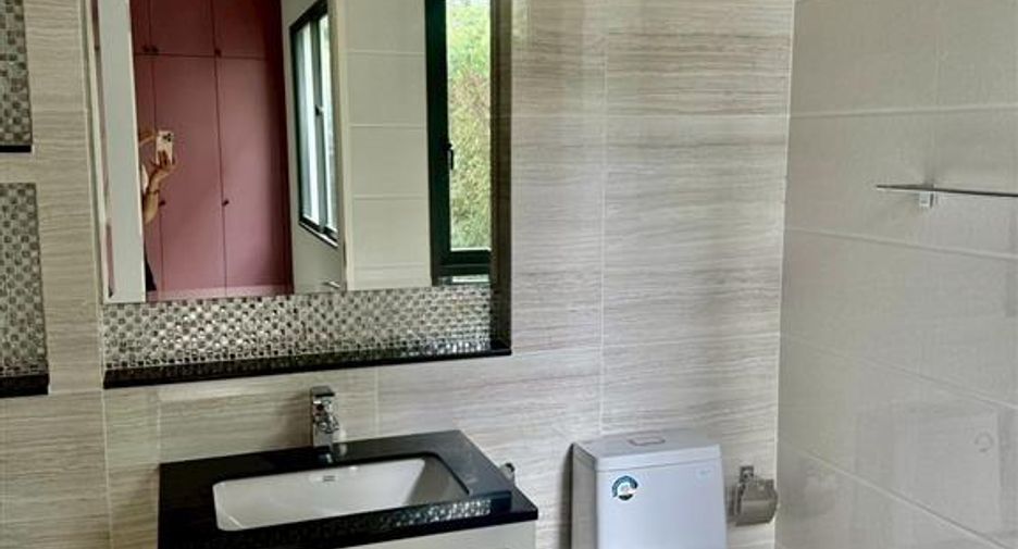 Haus zum Kauf mit 4 Zimmer in Prawet, Bangkok