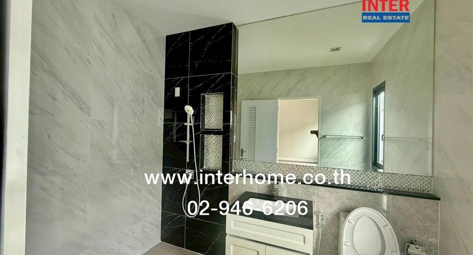Haus zum Kauf mit 4 Zimmer in Prawet, Bangkok