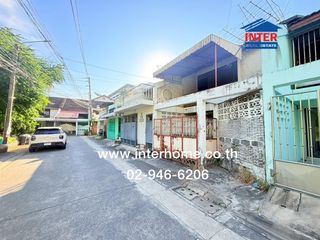 For sale 3 ベッドルーム townhouse in Thon Buri, Bangkok