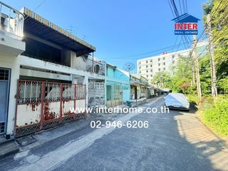 For sale 3 ベッドルーム townhouse in Thon Buri, Bangkok