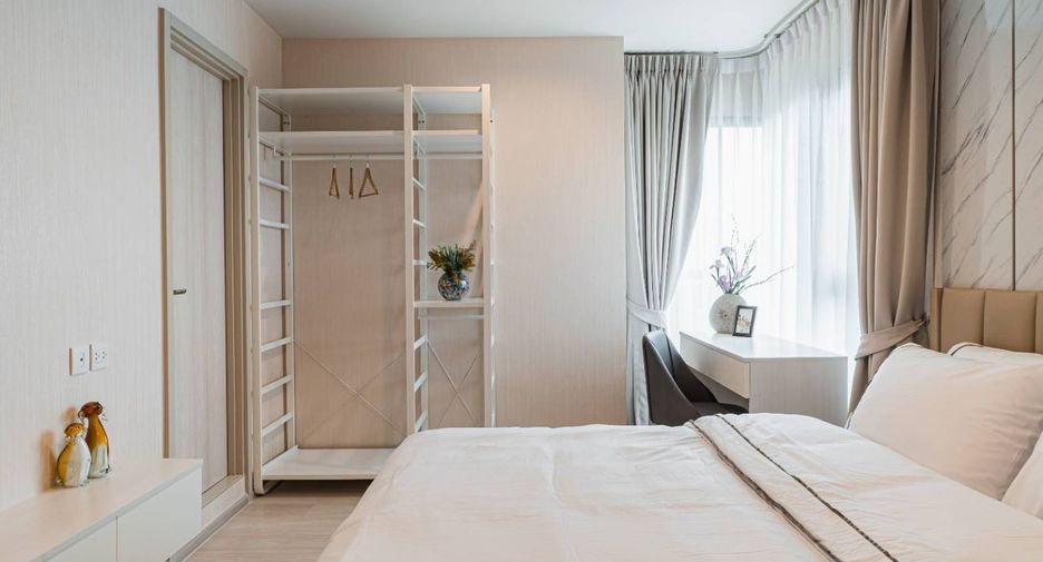 Wohnung zur Miete mit 2 Zimmer in Pathum Wan, Bangkok