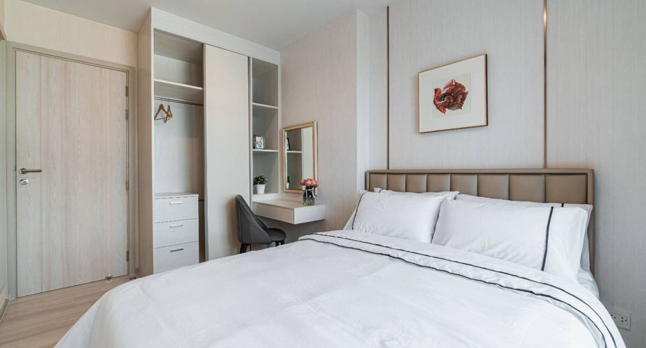 Wohnung zur Miete mit 2 Zimmer in Pathum Wan, Bangkok