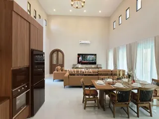 For sale 3 bedrooms house in Huay Yai, Pattaya