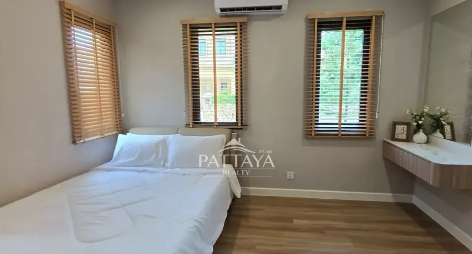 À vendre 3 chambres maison à Sattahip, Chonburi