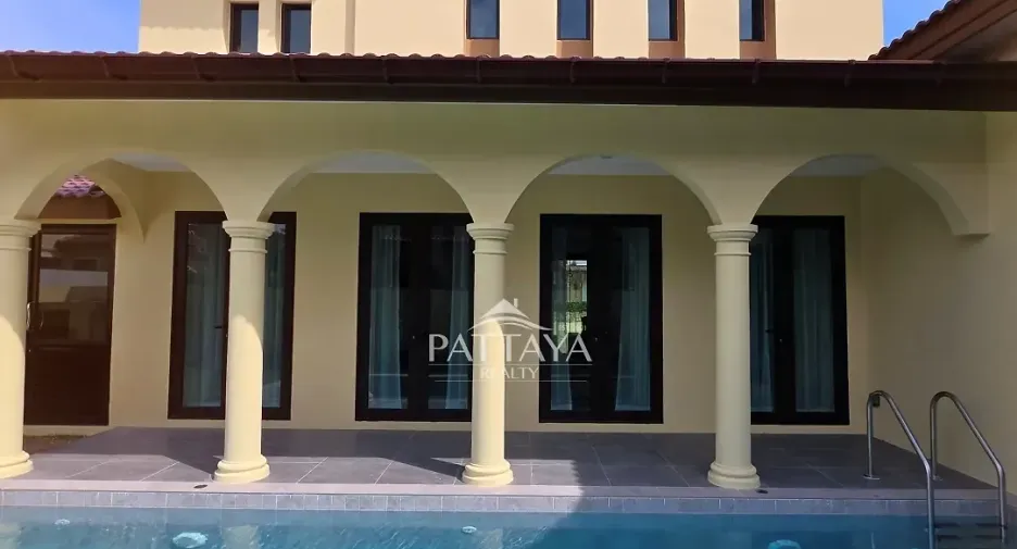 À vendre 3 chambres maison à Sattahip, Chonburi