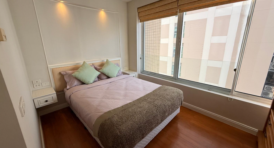 For rent 2 ベッドルーム condo in Pathum Wan, Bangkok