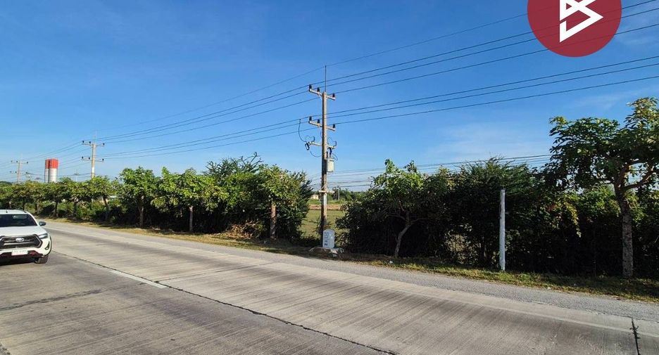 For sale land in Song Phi Nong, Suphan Buri