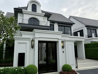 Casa en alquiler y en venta de 4 habitaciones en Bang Khen, Bangkok