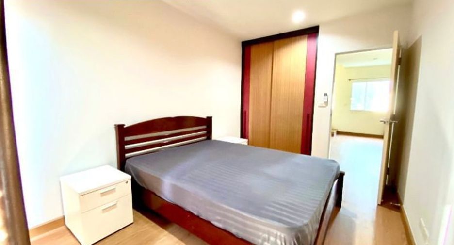 For rent 3 ベッドルーム townhouse in Suan Luang, Bangkok