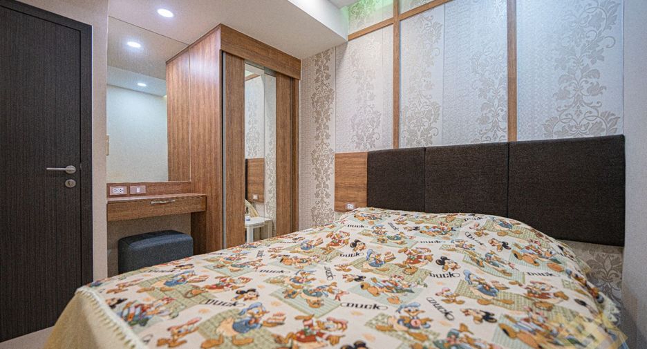 For rent 2 bedrooms condo in Bang Lamung, Chonburi
