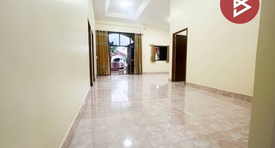 For sale 3 bedrooms house in Mueang Chaiyaphum, Chaiyaphum