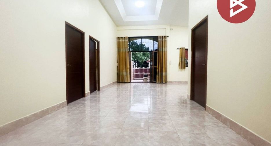 For sale 3 bedrooms house in Mueang Chaiyaphum, Chaiyaphum
