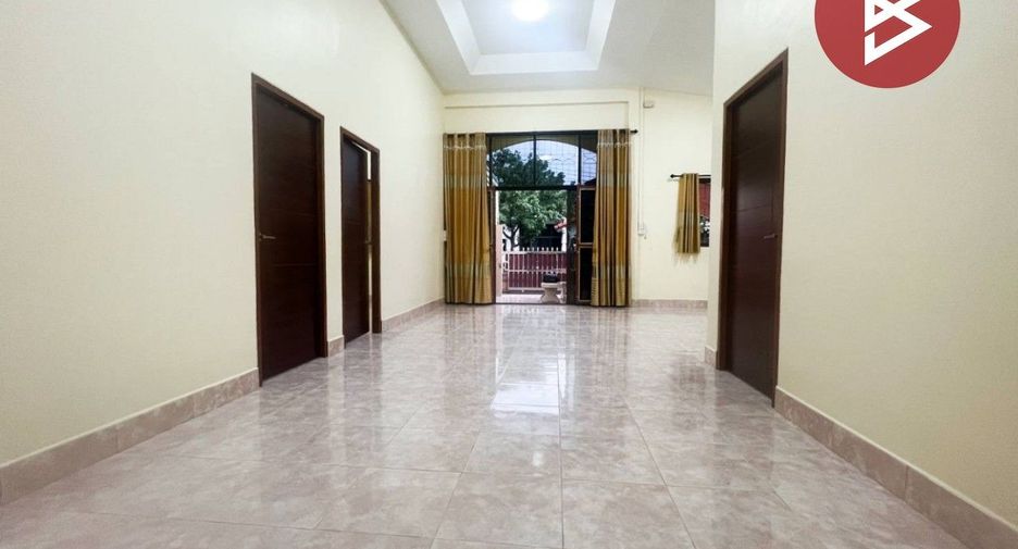 For sale 3 bedrooms house in Mueang Chaiyaphum, Chaiyaphum