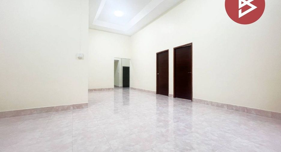 For sale 3 bedrooms house in Mueang Chaiyaphum, Chaiyaphum