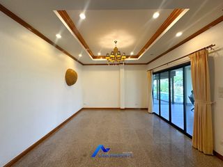 Villa zum Kauf mit 3 Zimmer in Hua Hin, Prachuap Khiri Khan