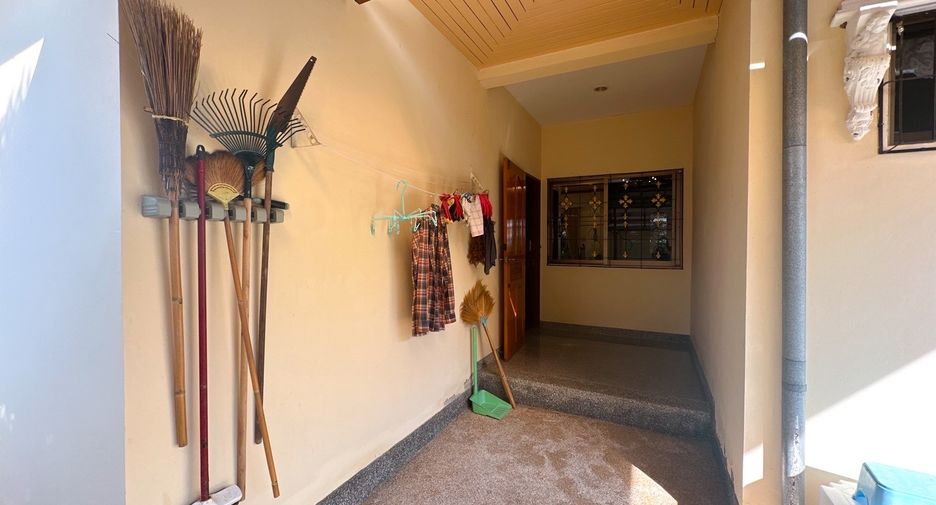 For sale 3 bedrooms villa in Hua Hin, Prachuap Khiri Khan