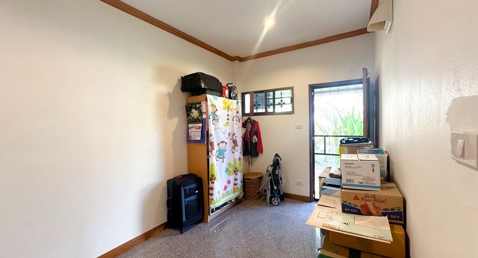 For sale 3 bedrooms villa in Hua Hin, Prachuap Khiri Khan