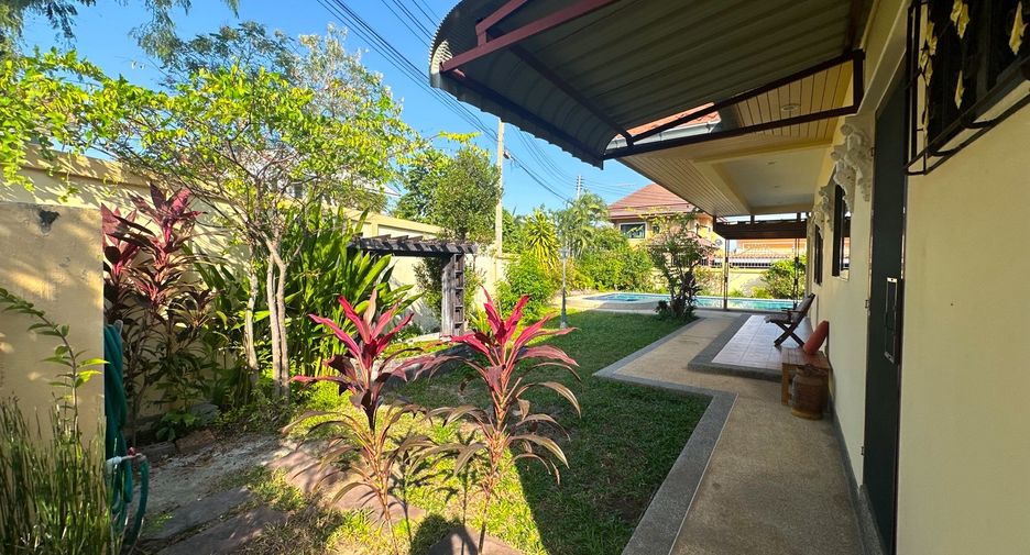 For sale 3 bedrooms villa in Hua Hin, Prachuap Khiri Khan