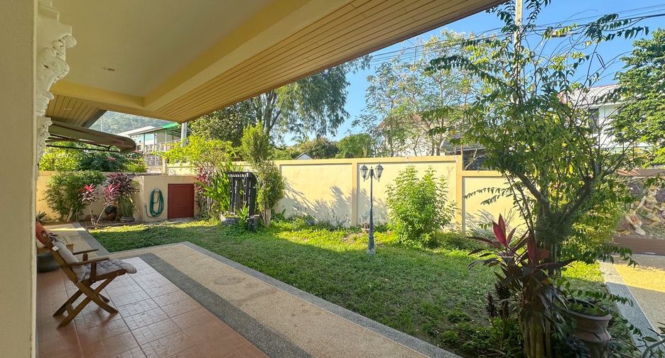 For sale 3 bedrooms villa in Hua Hin, Prachuap Khiri Khan