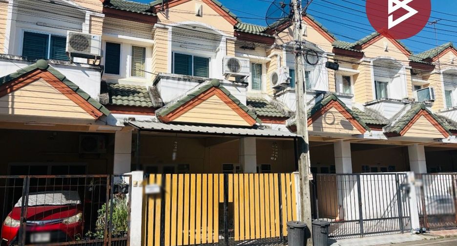 出售 3 卧室 联排别墅 在 Mueang Rayong, Rayong