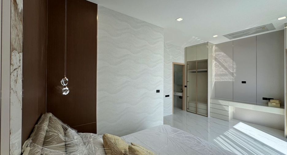 Haus zum Kauf mit 4 Zimmer in Bang Lamung, Chonburi