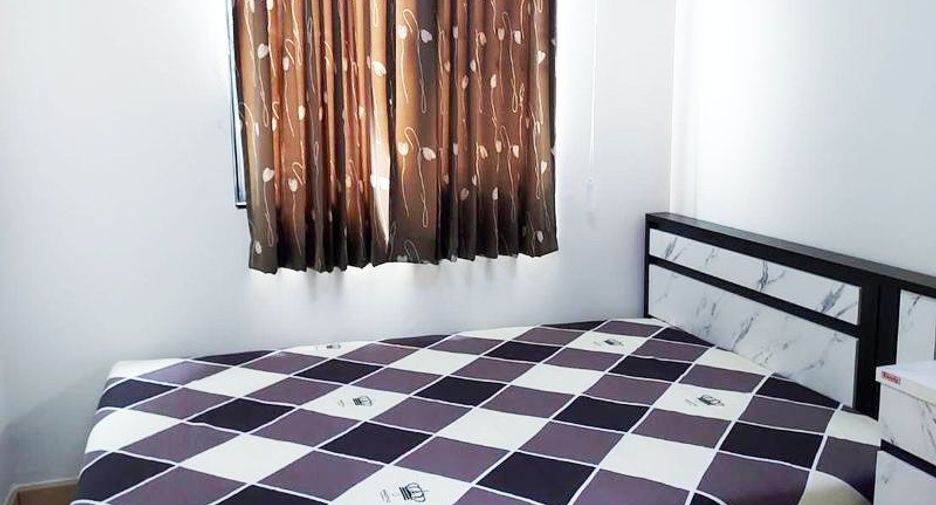 For rent 3 bedrooms townhouse in Suan Luang, Bangkok