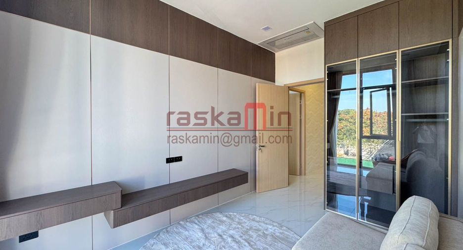 For sale 4 bedrooms house in Bang Lamung, Chonburi